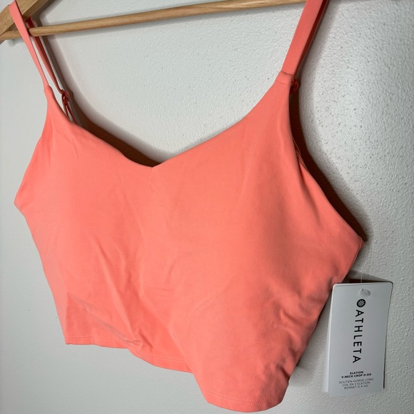 NWT Athleta Elation V Neck Crop D-DD large - Picture 3 of 8